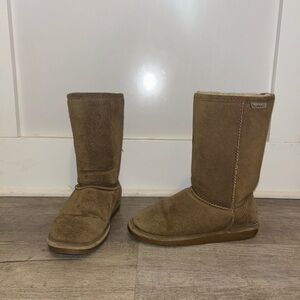 BearPaw Tan Suede Mid-Calf Boots